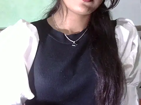 sexy-irm online show from November 17, 2025, 6:17 am