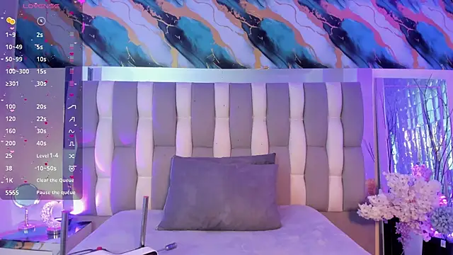 Snapshot of IsaDiiaz chatting on July 5, 2026, 4:19 am IsaDiiaz online show from July 5, 2026, 4:19 am