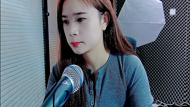 YY-27 online show from September 21, 2025, 3:11 am