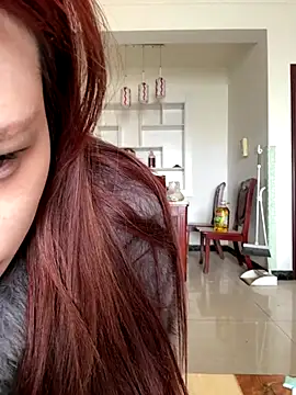 YY-27 online show from December 21, 2025, 6:37 am