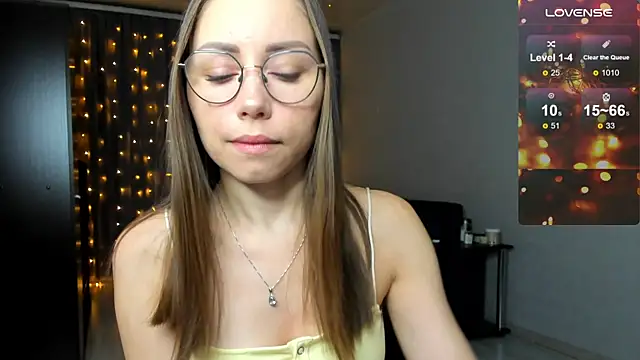 Snapshot of fun_nd_bun chatting on December 15, 2025, 2:06 am fun nd bun online show from December 15, 2025, 2:06 am