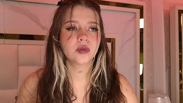 samanthaa sm online show from October 2, 2025, 11:35 am