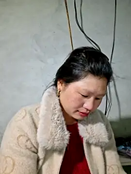 diamond-- online show from February 18, 2026, 12:52 am