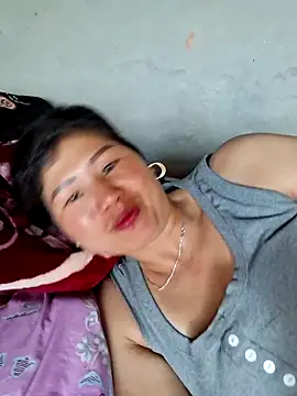 diamond-- online show from April 18, 2026, 5:21 am