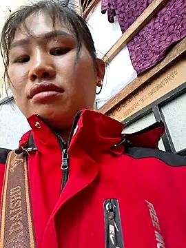 diamond-- online show from July 2, 2026, 2:23 am