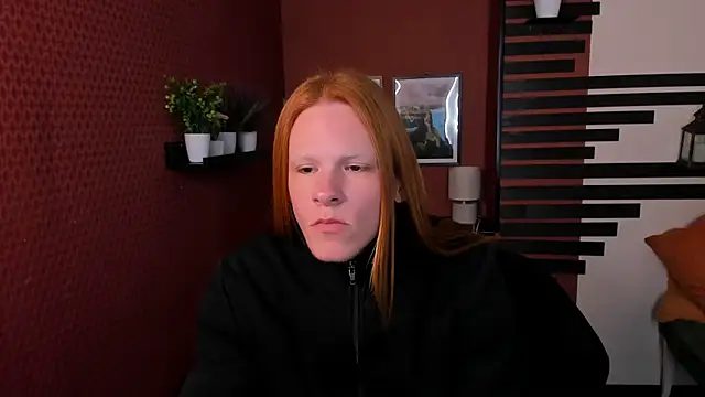 ChloeValentinee online show from October 20, 2025, 12:38 pm