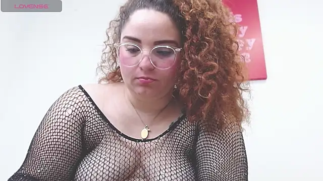 AmandaaWats online show from April 9, 2026, 10:21 am