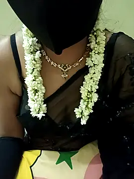 jasminetaml online show from November 23, 2025, 7:02 pm