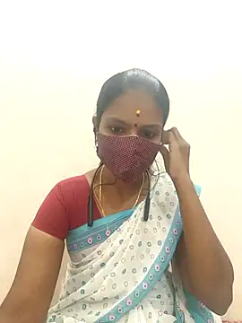 Tamil Yalini12 online show from October 3, 2025, 6:04 am