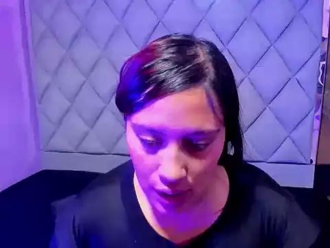 Snapshot of CarlaWhatson18 chatting on September 24, 2025, 12:55 pm CarlaWhatson18 online show from September 24, 2025, 12:55 pm