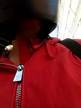  Luna-1 online show from September 26, 2025, 1:18 pm