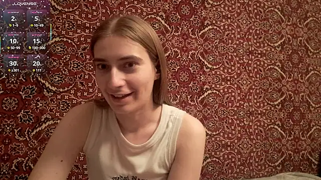 ivetabloom online show from October 23, 2025, 5:11 pm