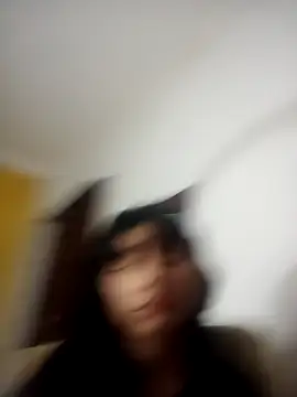 Snapshot of xoxo_milk chatting on October 11, 2025, 3:13 pm xoxo milk online show from October 11, 2025, 3:13 pm