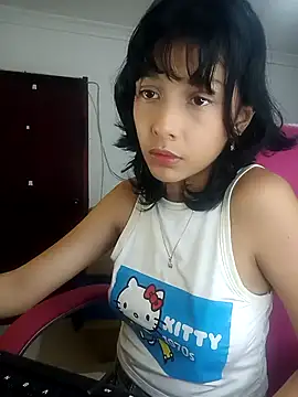 Snapshot of xoxo_milk chatting on October 26, 2025, 3:56 pm xoxo milk online show from October 26, 2025, 3:56 pm