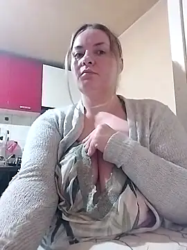 Mommygetnaughty online show from December 21, 2025, 4:08 pm