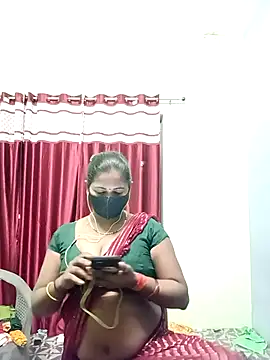 School medam online show from October 8, 2025, 3:46 pm