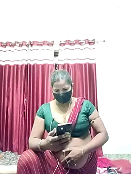 School medam online show from November 11, 2025, 4:57 pm