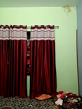 School medam online show from October 17, 2025, 4:09 pm