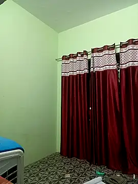 School medam online show from November 29, 2025, 4:29 pm