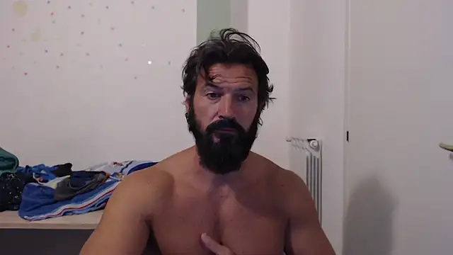 muscoloporco online show from October 2, 2025, 5:16 pm