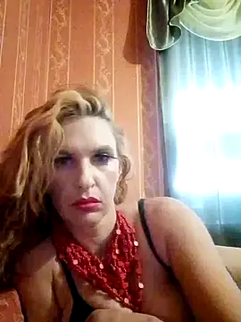 LaraDiva7799 online show from October 16, 2025, 1:52 pm