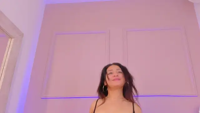 miia blaze online show from October 1, 2025, 7:18 pm