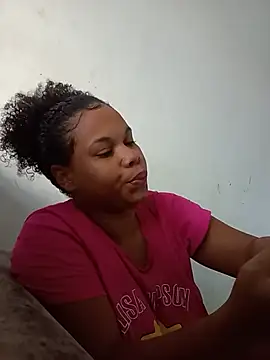 PrettahSantos online show from July 12, 2026, 12:17 pm