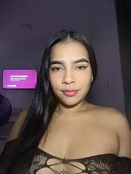 Snapshot of Valery_lux16 chatting on July 3, 2026, 4:13 pm Valery lux16 online show from July 3, 2026, 4:13 pm