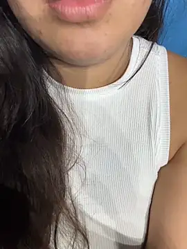 Snapshot of Lolalopez746 chatting on March 4, 2026, 8:00 am Lolalopez746 online show from March 4, 2026, 8:00 am