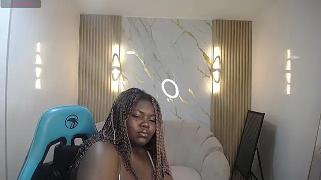 Soffia b online show from October 5, 2025, 3:30 am