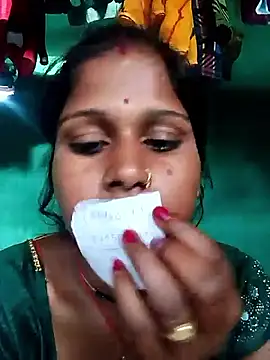 Snapshot of Soniya4357 chatting on September 23, 2025, 11:39 am Soniya4357 online show from September 23, 2025, 11:39 am