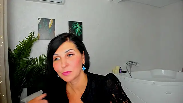 Moon Veloure1 online show from October 6, 2025, 4:13 am