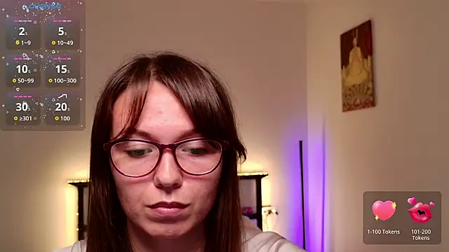 EllaCanny online show from September 22, 2025, 8:09 am