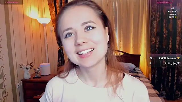 Crysta1Eva  online show from October 3, 2025, 7:43 am