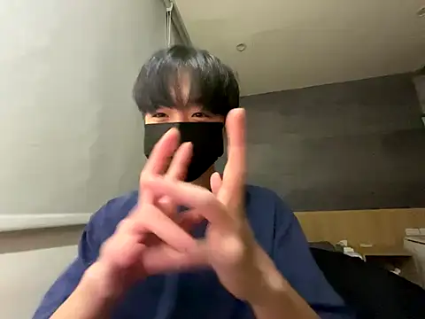 Yo155 online show from October 5, 2025, 6:31 pm