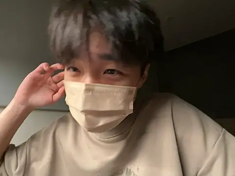 Yo155 online show from October 27, 2025, 5:25 pm