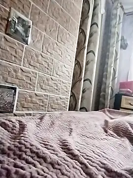 Ponka2011 online show from September 26, 2025, 5:14 am