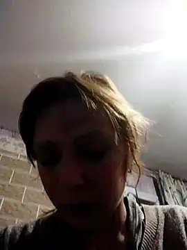 Ponka2011 online show from April 13, 2026, 1:09 am