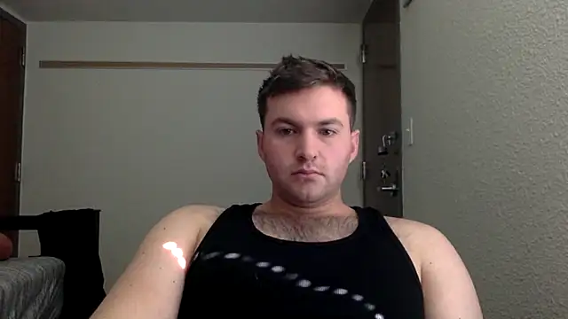 Snapshot of daddypineapple77 chatting on February 7, 2026, 4:37 pm daddypineapple77 online show from February 7, 2026, 4:37 pm