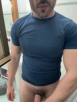 giovan2020 online show from April 7, 2026, 10:55 pm