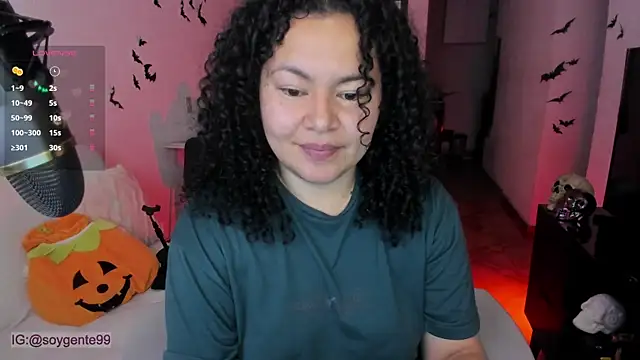 Chubby Licius online show from October 31, 2025, 11:00 pm