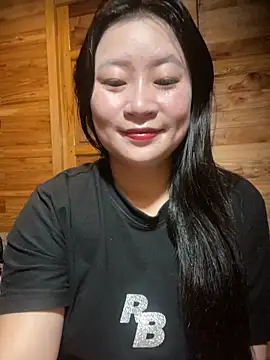 violet-00 online show from February 24, 2026, 1:39 am