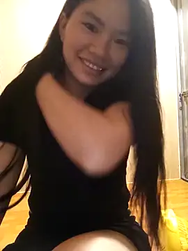 Snapshot of Suny_babyy chatting on April 20, 2026, 10:51 am Suny babyy online show from April 20, 2026, 10:51 am