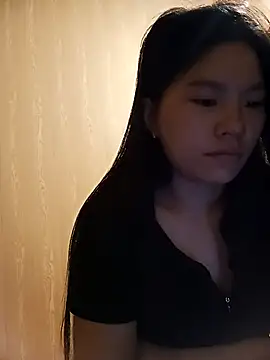 Snapshot of Suny_babyy chatting on April 28, 2026, 12:09 am Suny babyy online show from April 28, 2026, 12:09 am