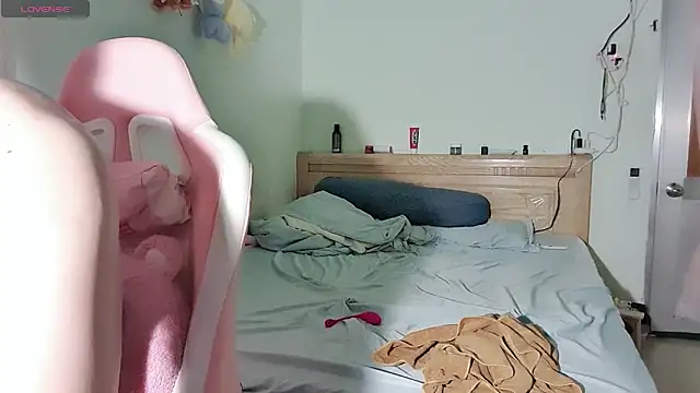 helen-my online show from September 28, 2025, 9:16 am