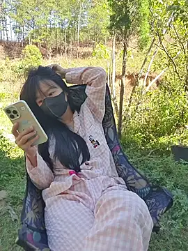 Helen-Tran online show from February 2, 2026, 3:16 am