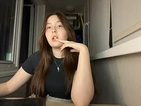 Snapshot of LOVELY_BETTY_Tq chatting on September 30, 2025, 10:16 pm LOVELY BETTY Tq online show from September 30, 2025, 10:16 pm