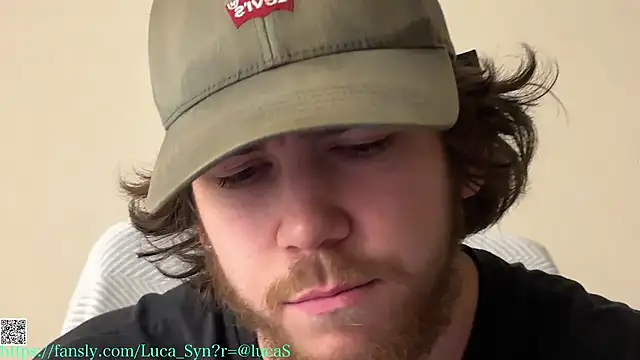 luca syn online show from November 28, 2025, 2:17 pm