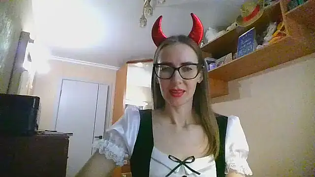 Norivann online show from November 1, 2025, 10:42 am