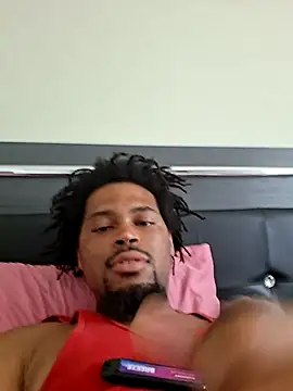 Snapshot of Painstickwes chatting on July 15, 2026, 10:17 pm Painstickwes online show from July 15, 2026, 10:17 pm